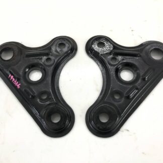 _b197336 トヨタ マークⅡ 2.0 グランデ GX100 サスペンションメンバー ブラケット ステー フロント JZX100 JZX105 GX105 チェイサー クレ