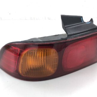 _b197532 ホンダ インテグラ Xi-G DB6 テールランプ ライト レンズ 左 LH 220-22235 93-07081 DB7 DB9 タイプR DB8