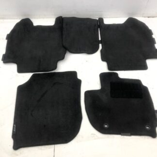 _b198118 ホンダ フィット 13G Fパッケージ GK3 フロアマット カーペット フロント リア リヤ - A - S GK4 GK5 GK6 ハイブリッド GP5 GP6