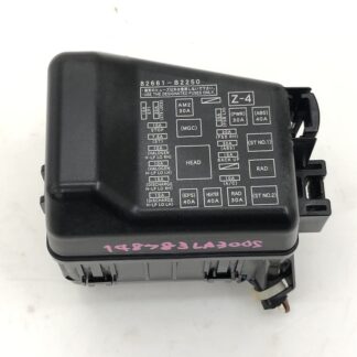 _b148783 ダイハツ ミライース X メモリアルエディション LA300S ヒューズボックス エンジンルーム側 82661-B2250 156700-2960 LA310S