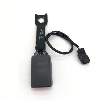 _b149773 ダイハツ タント Xスペシャル L375S シートベルト キャッチ 受け フロント 右 F/RH FQ40 L385S