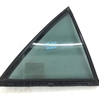 _b184166 トヨタ アルテッツァ AS200 ワイズセレクション GXE10 ドア クォーター ガラス 小窓 ウィンドウ リア リヤ 右 R/RH M2E3 SXE10