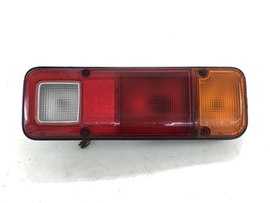 ホンダ アクティトラック SDX HA4 テールランプ ライト レンズ 右 RH 220-22180 33-06509 HA1 HA2 HA3 HA5 HA6 HA7 HA8 HA9 _b183390