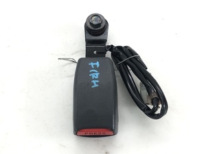 ホンダ バモスホビオ プロ HJ1 シートベルト キャッチ 受け フロント 右 F/RH - J - S HM3 HM4 HJ2 バモス HM1 HM1 アクティバン _b182285
