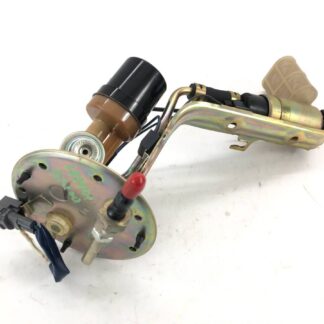 _b195701 トヨタ マークⅡ 2.0 グランデ レガリア GX100 燃料ポンプ フューエル 1G-FE JZX100 JZX105 GX105 チェイサー クレスタ