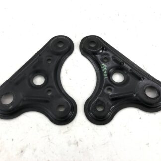 _b195701 トヨタ マークⅡ 2.0 グランデ レガリア GX100 サスペンションメンバー ブラケット ステー フロント JZX100 JZX105 GX105