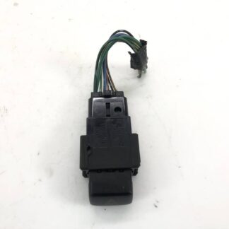 _b196680 トヨタ クレスタ 2.0 スーパールーセント GX100 ハザード スイッチ 157962 TR9501 JZX100 JZX105 GX105 マークⅡ チェイサー