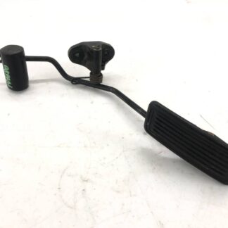 _b196680 トヨタ クレスタ 2.0 スーパールーセント GX100 アクセルペダル JZX100 JZX105 GX105 マークⅡ チェイサー