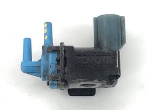_b198521 トヨタ クレスタ 2.5エクシードG JZX100 バキュームスイッチング バルブ 90910-12159 1JZ-GE JZX105 GX100 GX105 マークⅡ