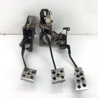_b200675 ホンダ インテグラ Xi-G DC1 アクセルペダル ブレーキ クラッチ DC2 タイプR DB6 DB7 DB8 DB9
