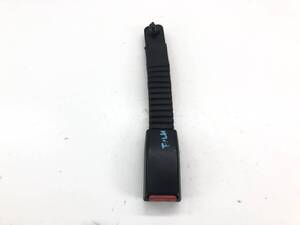 スズキ エブリイ ジョイン リミテッド DE51V シートベルト キャッチ フロント 左 F/LH D06 DF51V _b190252