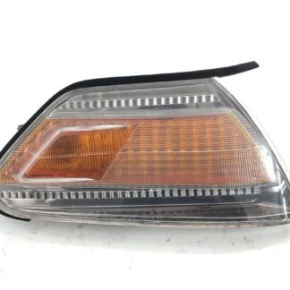 トヨタ マークⅡ 2.0 グランデ GX100 フロント ウインカー レンズ 右 RH 22-276 JZX100 JZX105 GX105 チェイサー _b188221