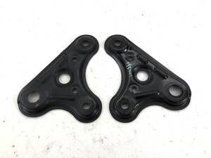 トヨタ マークⅡ 2.0 グランデ レガリア GX100 サスペンションメンバー ブラケット ステー フロント JZX100 JZX105 GX105 _b195701