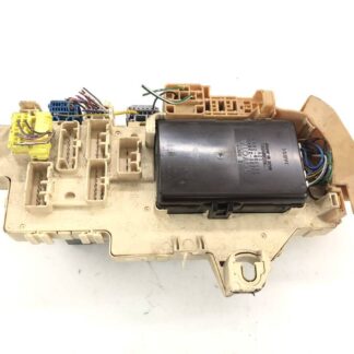 トヨタ クレスタ 2.5 エクシード JZX100 ヒューズボックス 室内側 89221-22040 123300-2090 GX100 GX105 JZX105 マークⅡ _b195051