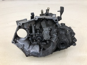 ホンダ アクティトラック SDX HA1 4MT E05A L8-1126004 _b173279