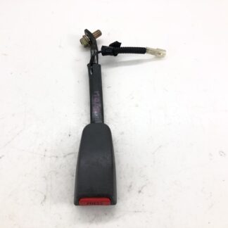 Daihatsu Atrey Wagon CX High Roof S230G Seat Belt Latch, Front Right F/RH FVS7 S220G S220V S230V _b184879
