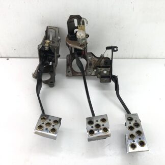 Honda Integra Xi-G DC1 Accelerator Pedal, Brake, Clutch; DC2 Type R, DB6, DB7, DB8, DB9 _b200675 – JDM Part from Yahoo Auctions Japan