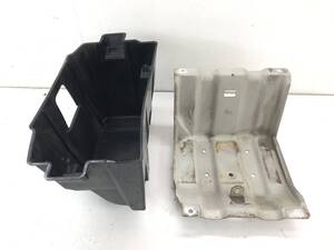 マツダ スクラムバン PA DG64V バッテリートレー トレイ ホルダー ケース ボックス 72531-68H00 UG 26U ワゴン DG64W _b197015