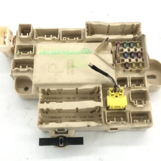 トヨタ マークⅡ 2.5 グランデG JZX110 ヒューズボックス 室内側 (2) GX110 _b197735
