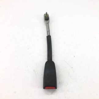 スバル サンバートラック 赤帽 TT1 シートベルト キャッチ フロント 左 F/LH 110 TT1 バン TV1 TV2 ディアスワゴン TW1 TW2 _b201668